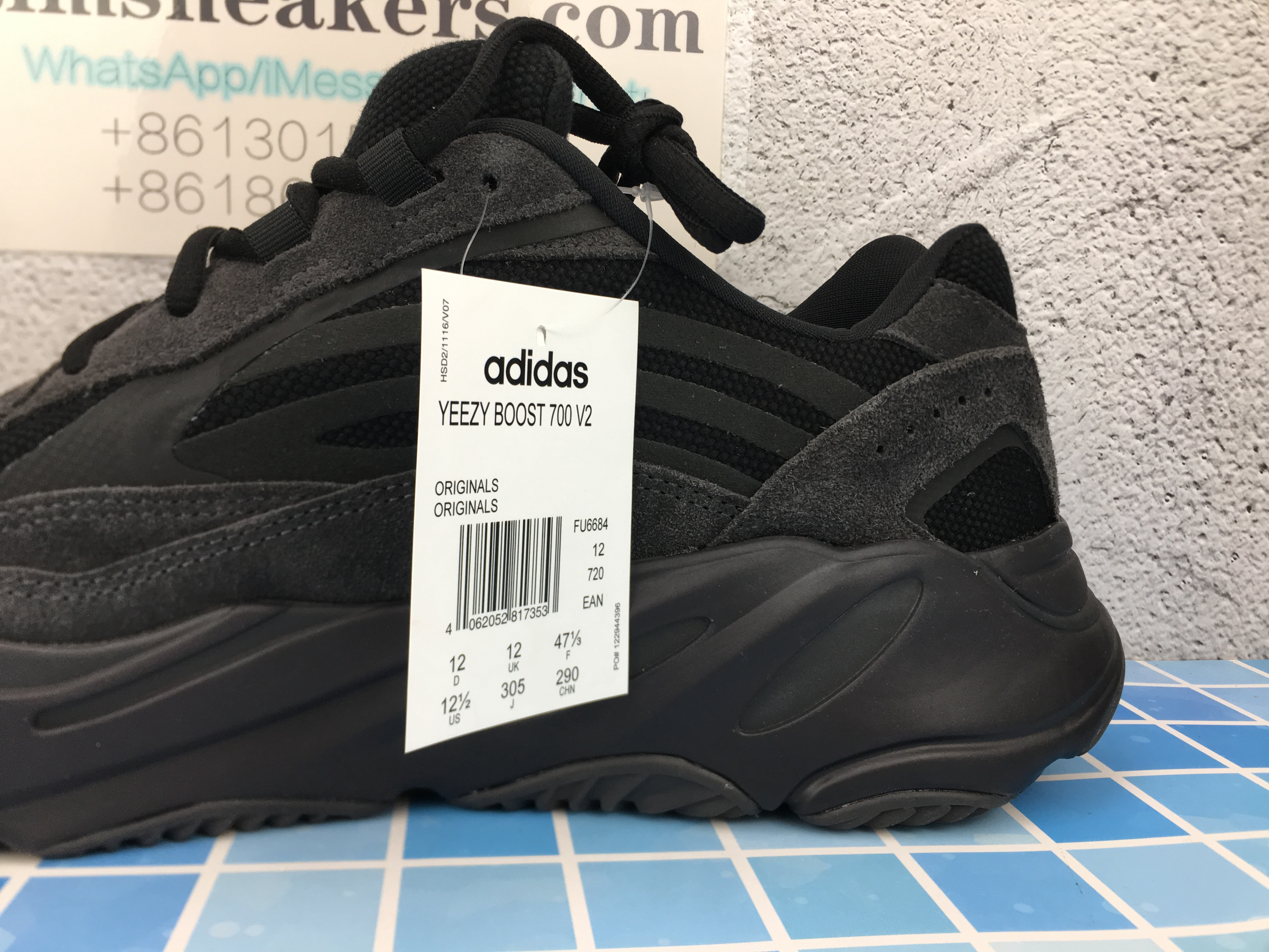 Yeezy Boost 700 V2 Vanta FU6684